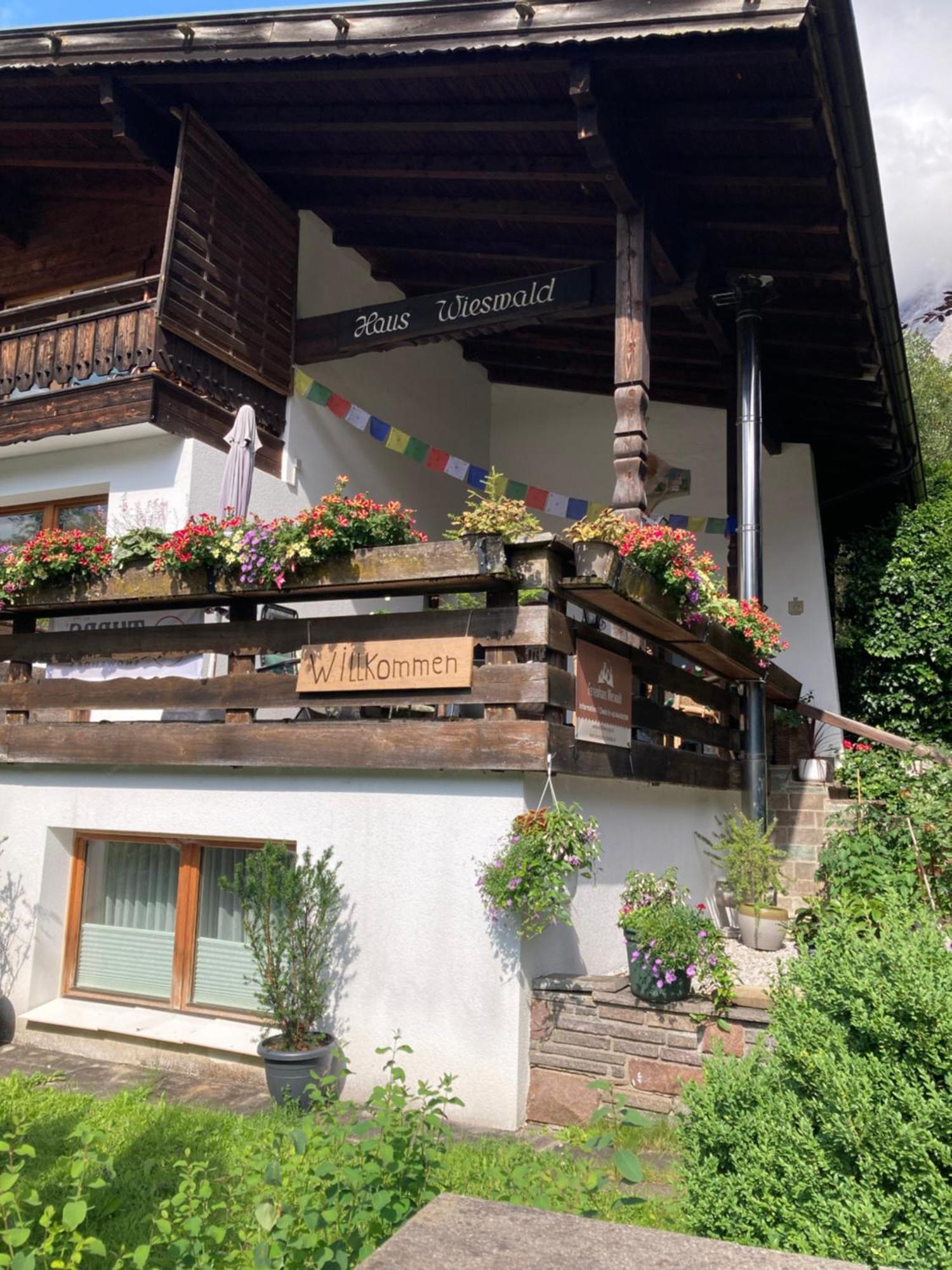 Ferienhaus Wieswald Ehrwald Bagian luar foto